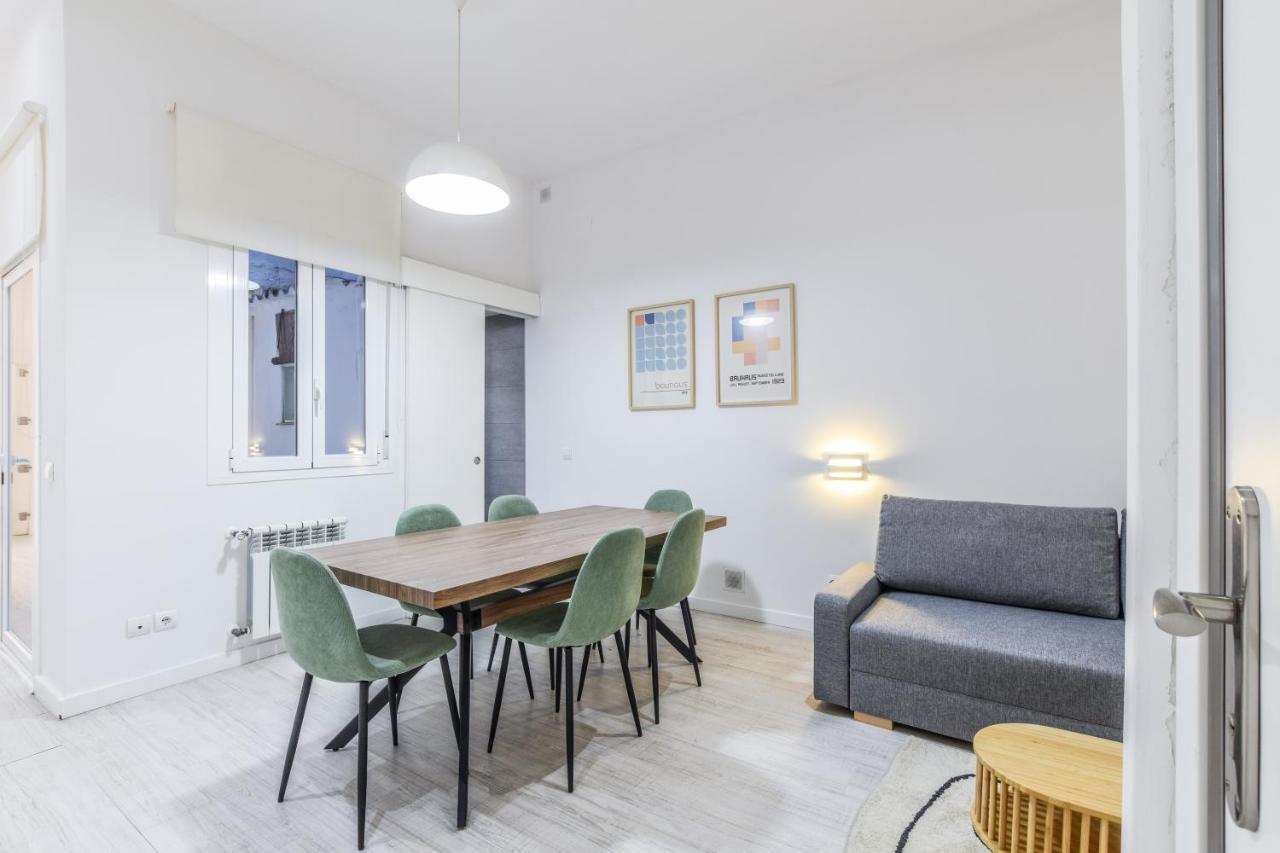 Amplio Apartamento En Malasana Para 6 Personas Madri Exterior foto